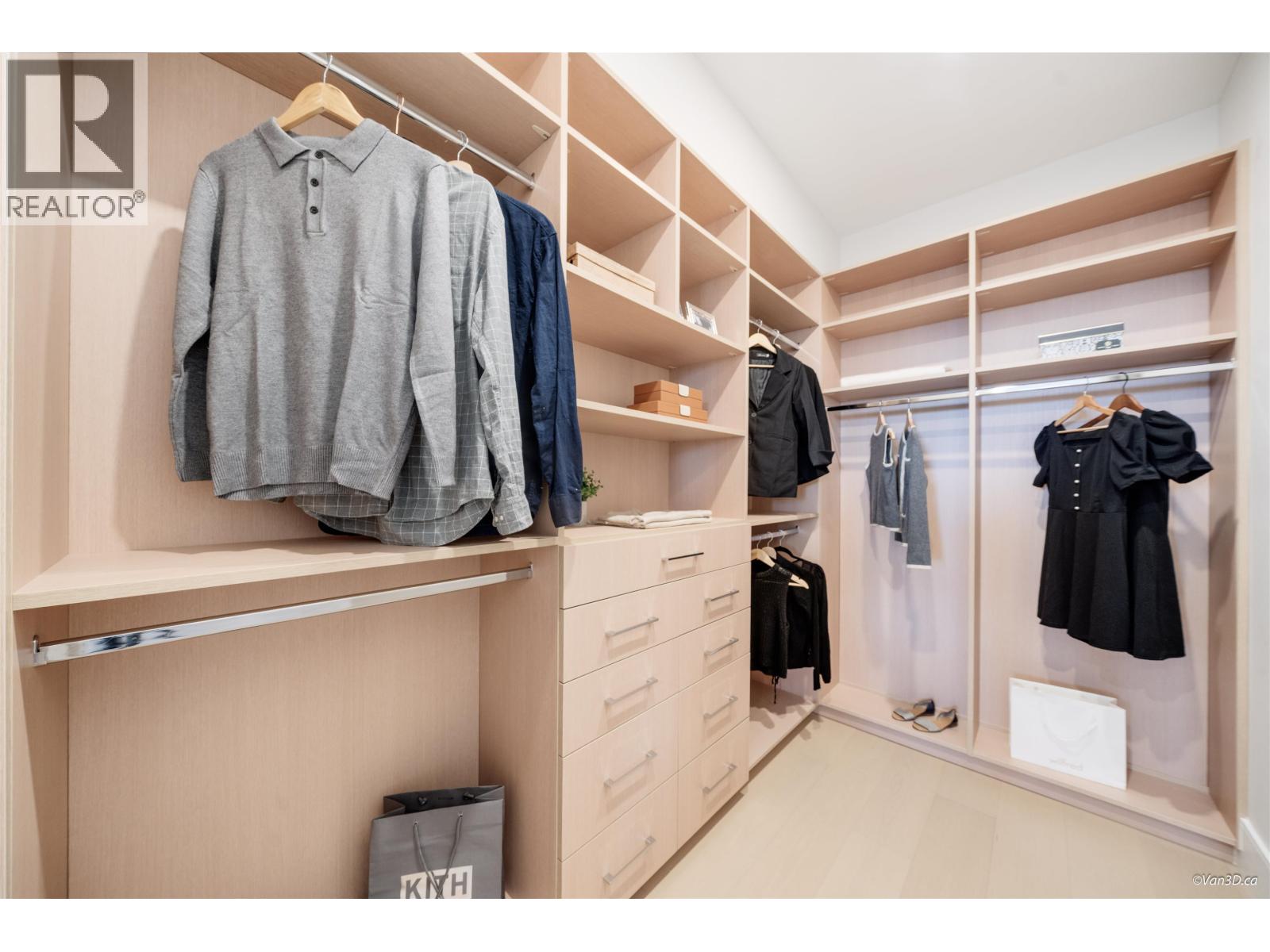 971 Adderley Street, North Vancouver, British Columbia  V7L 1T2 - Photo 29 - R3082291