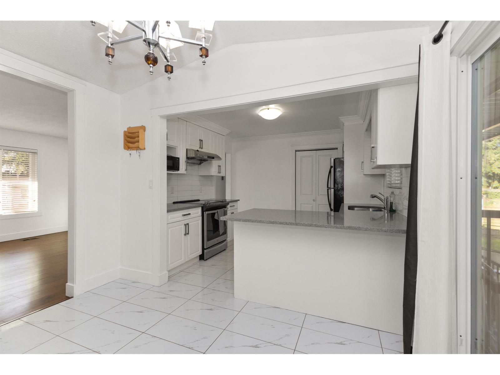 2098 Beaver Street, Abbotsford, British Columbia  V2T 3C6 - Photo 7 - R3081839