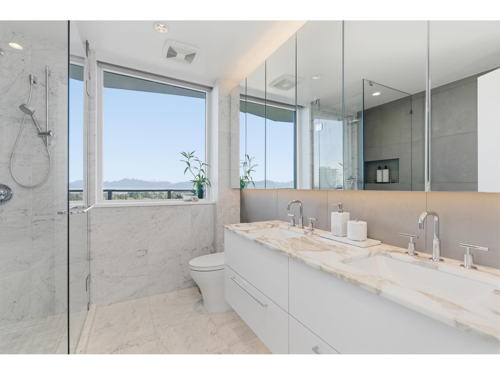 2001 1501 Foster Street, White Rock, British Columbia  V4B 0C3 - Photo 19 - R3081846