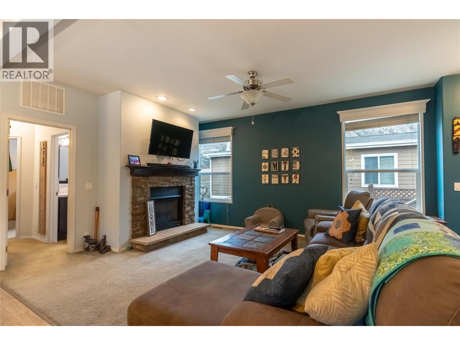 712 Shuswap  E Road Unit# 48, Kamloops, British Columbia  V2H 0C8 - Photo 4 - 10373031