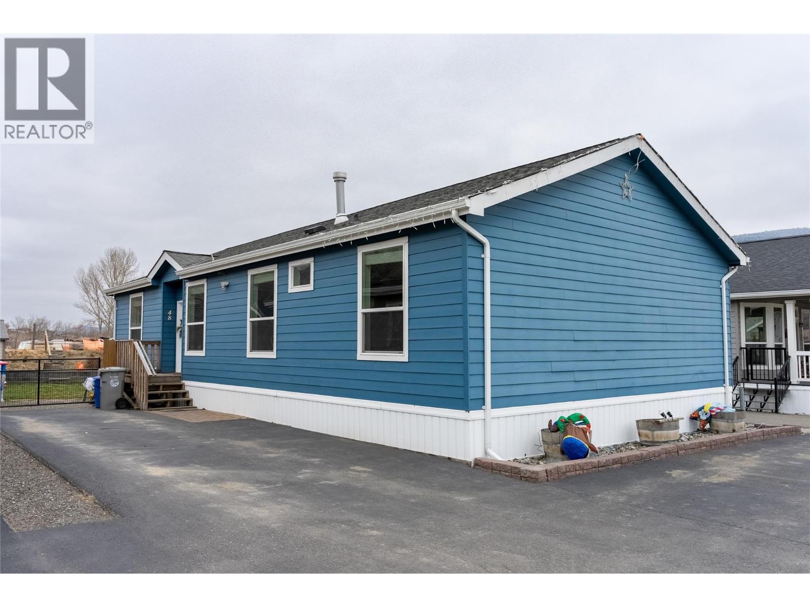 712 Shuswap  E Road Unit# 48, Kamloops, British Columbia  V2H 0C8 - Photo 1 - 10373031