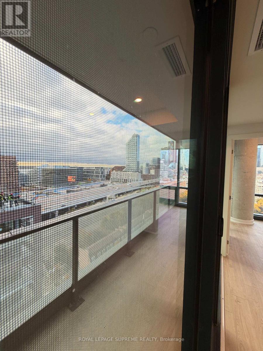 1504 - 35 Parliament Street, Toronto, Ontario  M6P 2T3 - Photo 14 - C12721812