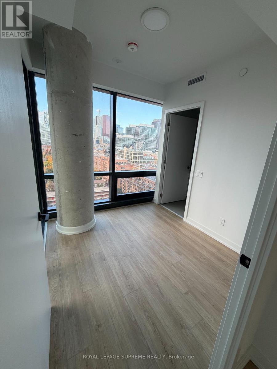 1504 - 35 Parliament Street, Toronto, Ontario  M6P 2T3 - Photo 3 - C12721812