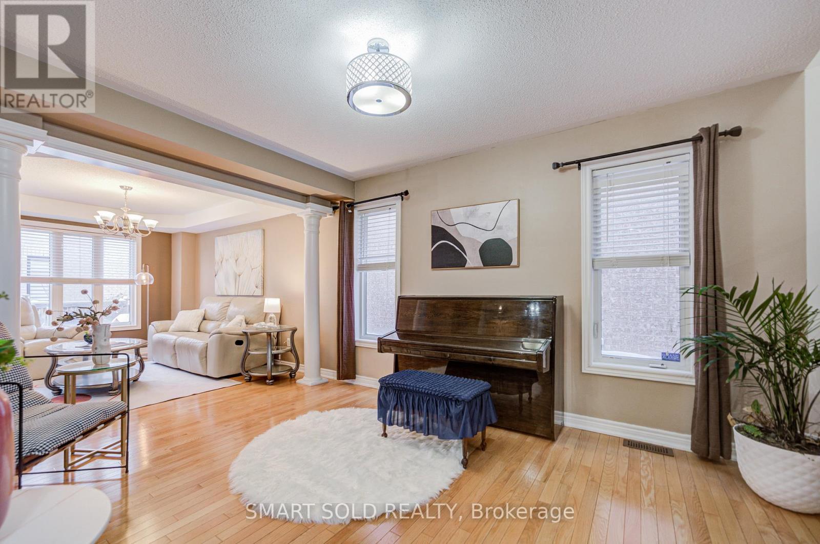 16 Lealinds Road, Vaughan, Ontario  L6A 0P5 - Photo 10 - N12715826