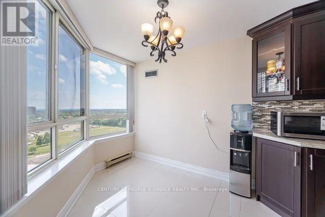 1603 - 3605 Kariya Drive, Mississauga, Ontario  L5B 3J4 - Photo 15 - W12658220