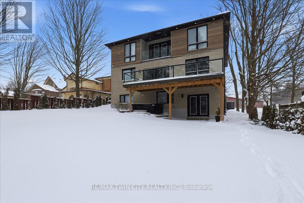 1207 Queen St Street N, Wilmot, Ontario  N0B 2E0 - Photo 48 - X12692030