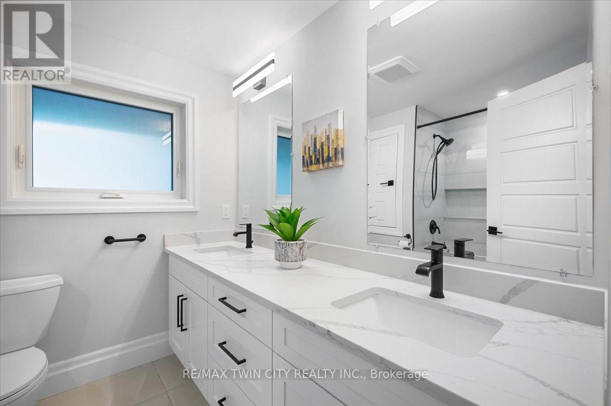 162 Greenbrook Drive, Kitchener, Ontario  N2M 4J7 - Photo 21 - X12716354