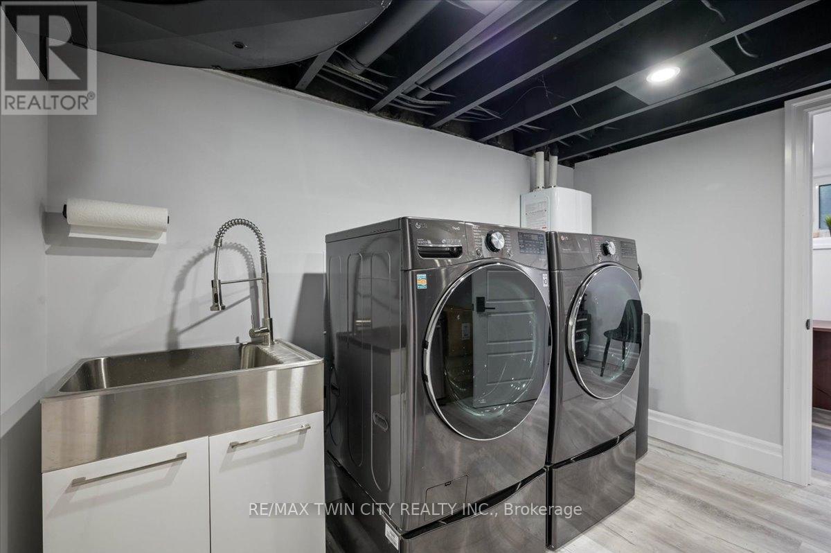 162 Greenbrook Drive, Kitchener, Ontario  N2M 4J7 - Photo 32 - X12716354