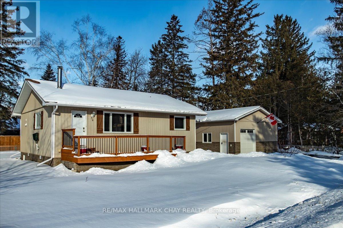 734 Roberts Road, Innisfil, Ontario  L9S 2E4 - Photo 1 - N12721780