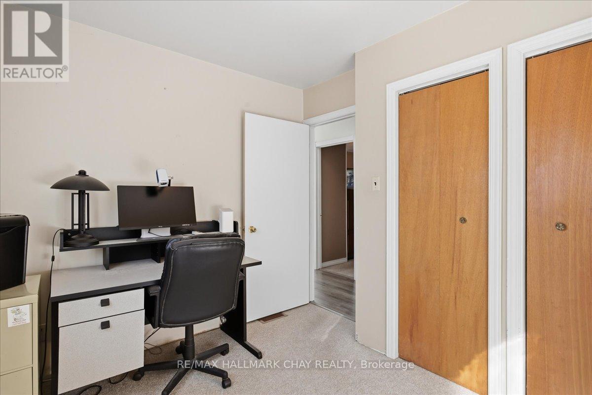 734 Roberts Road, Innisfil, Ontario  L9S 2E4 - Photo 24 - N12721780