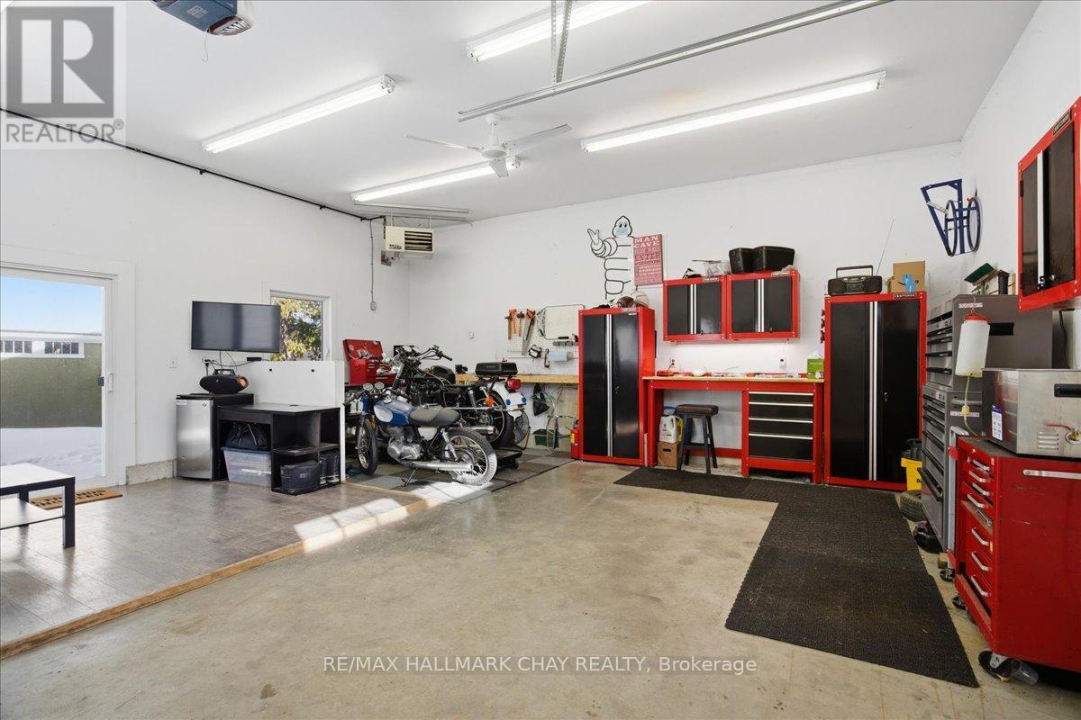 734 Roberts Road, Innisfil, Ontario  L9S 2E4 - Photo 27 - N12721780