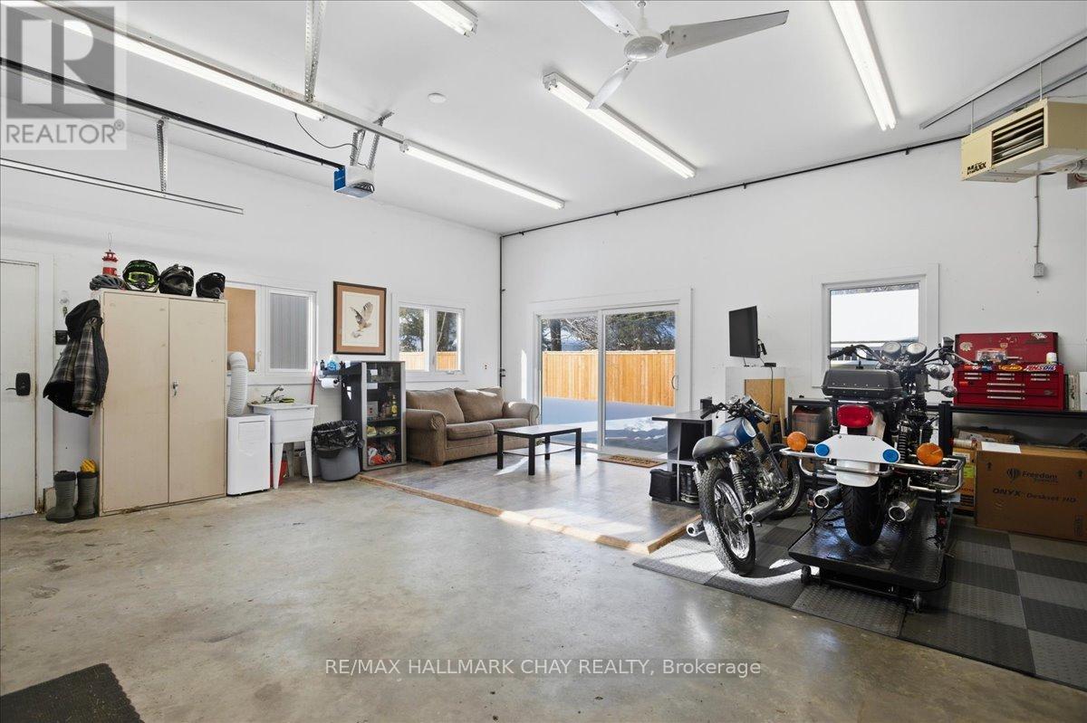 734 Roberts Road, Innisfil, Ontario  L9S 2E4 - Photo 28 - N12721780