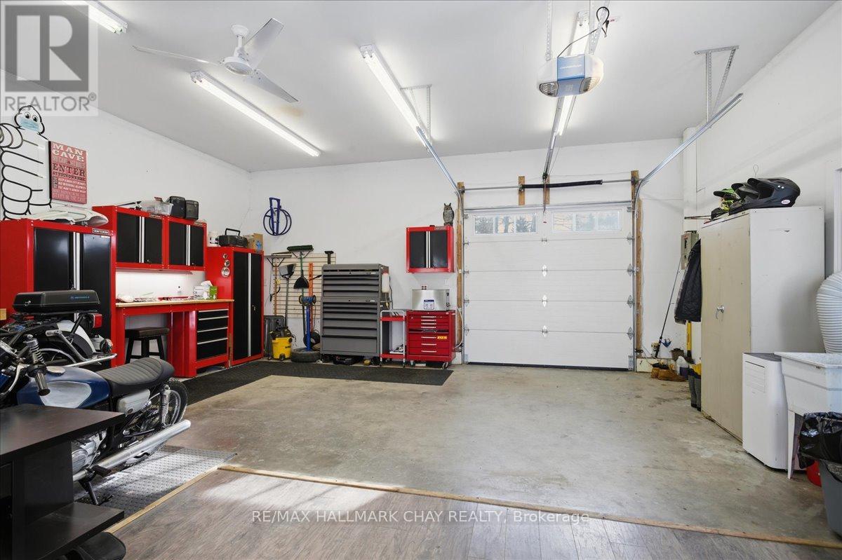 734 Roberts Road, Innisfil, Ontario  L9S 2E4 - Photo 31 - N12721780