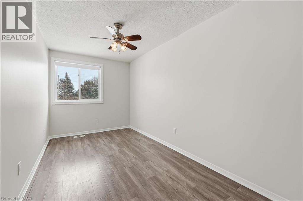 4194 Longmoor Drive Unit# 9, Burlington, Ontario  L7L 5E3 - Photo 26 - 40799896