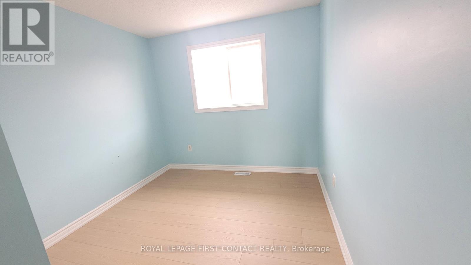 82 Shalom Way, Barrie, Ontario  L4N 5Y4 - Photo 11 - S12721794