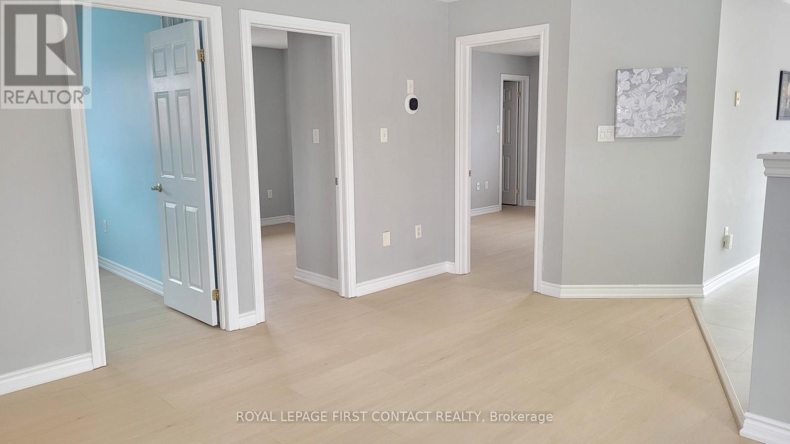 82 Shalom Way, Barrie, Ontario  L4N 5Y4 - Photo 8 - S12721794