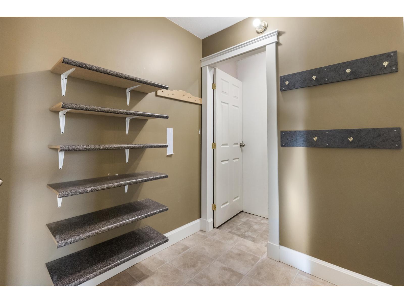 36381 Sandringham Drive, Abbotsford, British Columbia  V3G 2M4 - Photo 24 - R3081974