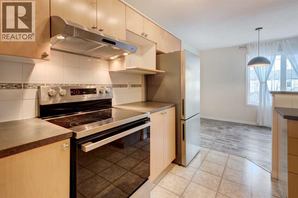 168 Simcoe Place Sw, Calgary, Alberta  T3H 4T7 - Photo 17 - A2277946