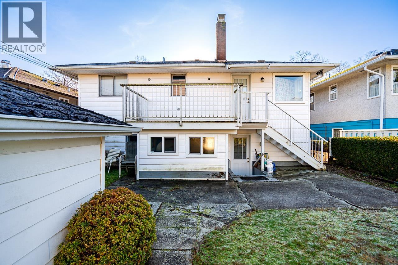 2655 E 53 Avenue, Vancouver, British Columbia  V5S 1W1 - Photo 12 - R3082222