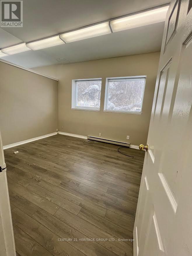 1 - 815 Albion Road, Toronto, Ontario  M9V 1A3 - Photo 4 - W12721820