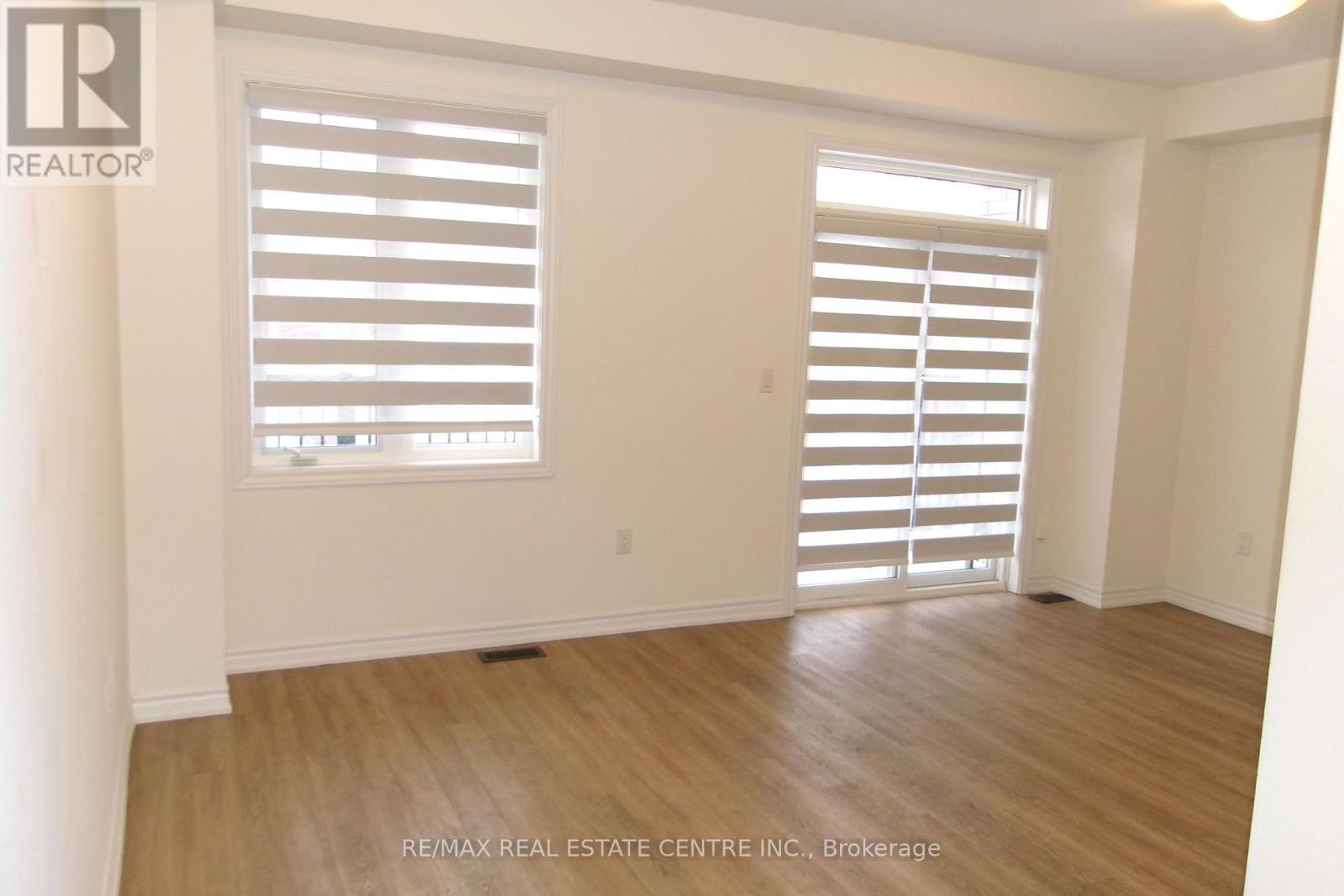 # 2 - 68 First Street, Orangeville, Ontario  L9W 2E4 - Photo 7 - W12721824