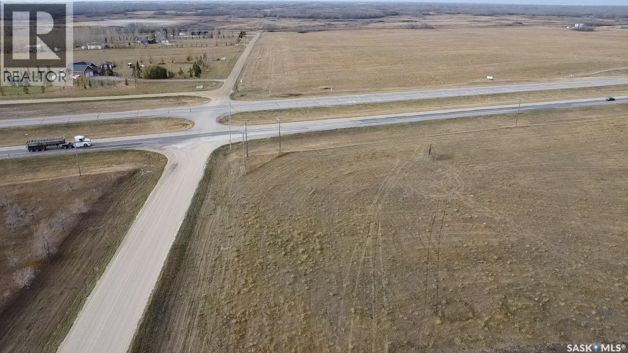 8 0 11 Highway, Dundurn Rm No. 314, Saskatchewan  S7T 0J1 - Photo 4 - SK027266