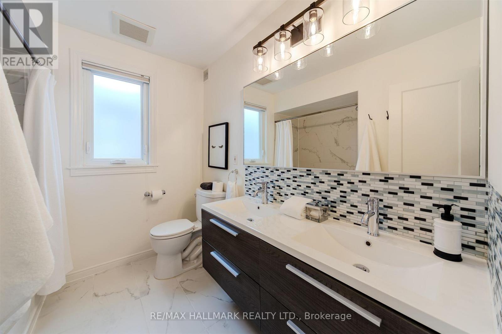 97 Queensdale Avenue, Toronto, Ontario  M4J 1Y2 - Photo 20 - E12721612