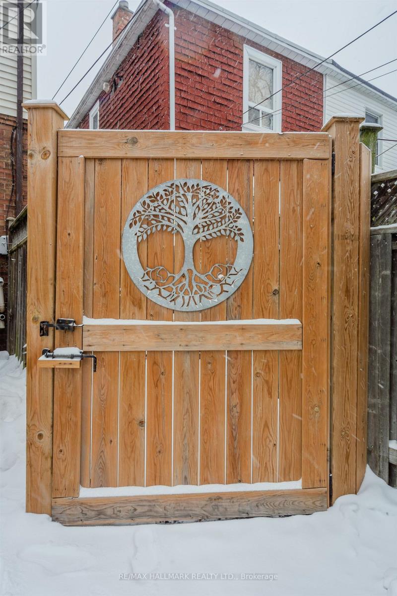 97 Queensdale Avenue, Toronto, Ontario  M4J 1Y2 - Photo 28 - E12721612