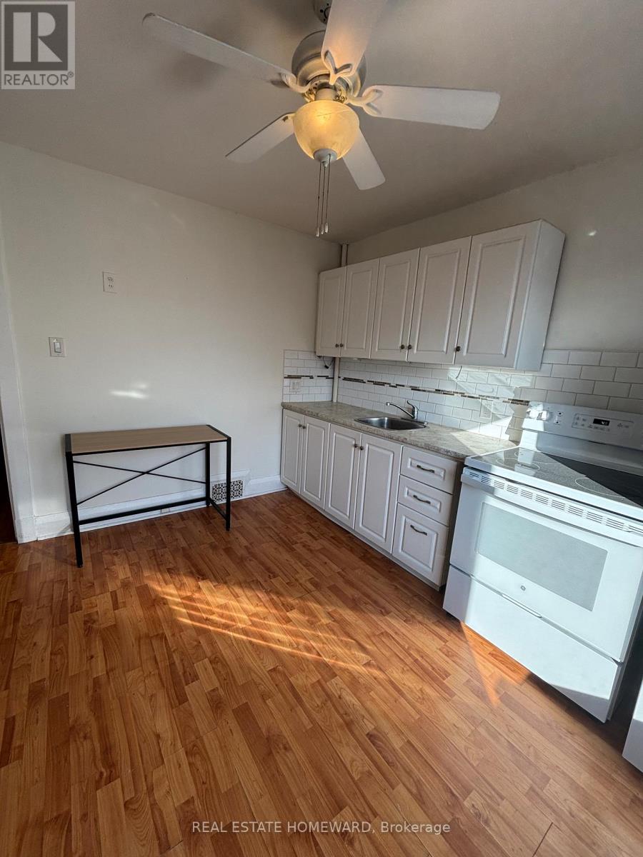 2nd Floor - 75 Dunkirk Road, Toronto, Ontario  M4C 2M5 - Photo 11 - E12664002