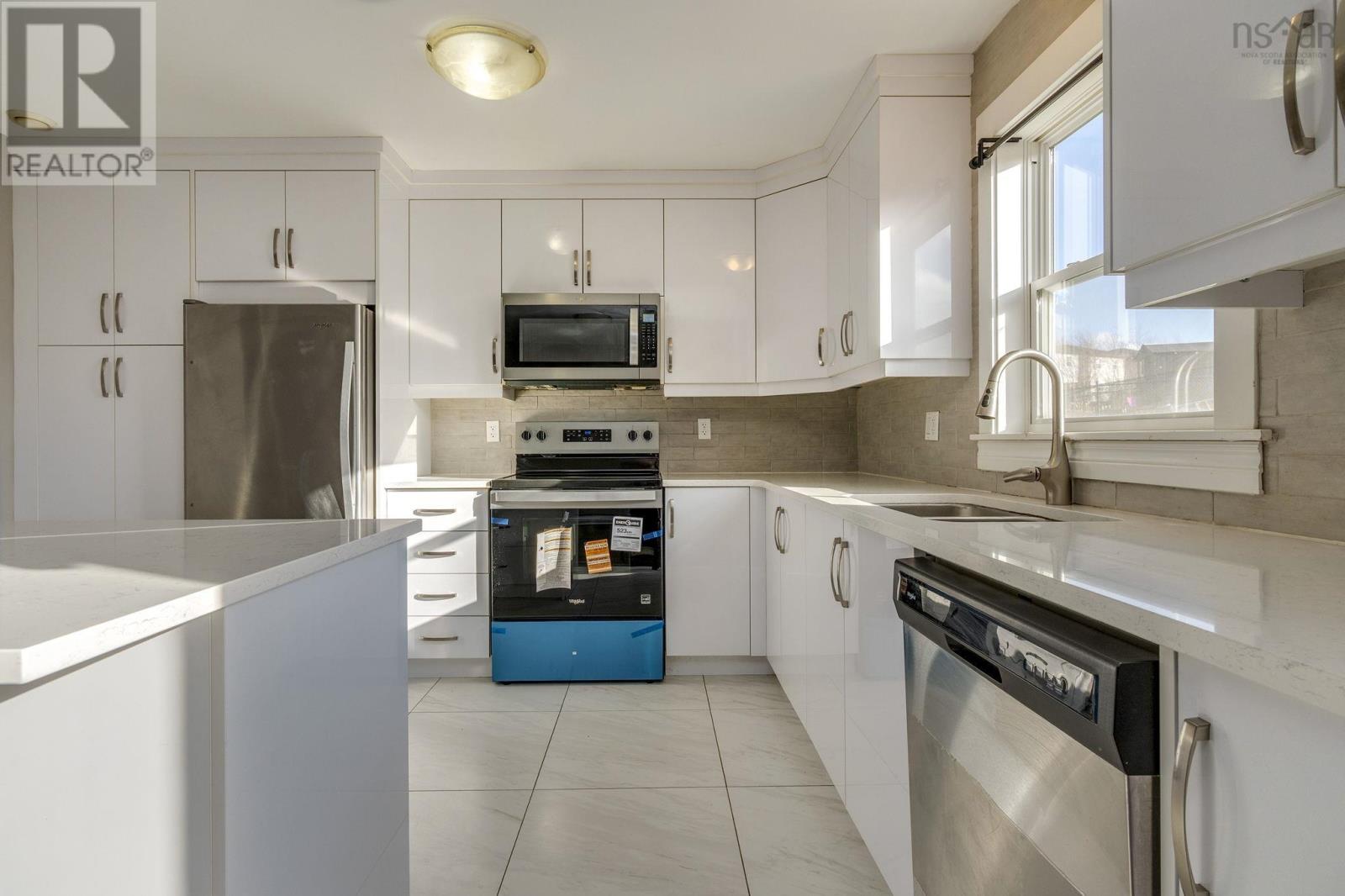 25 Titanium Crescent, Halifax, Nova Scotia  B3P 0J3 - Photo 12 - 202529378