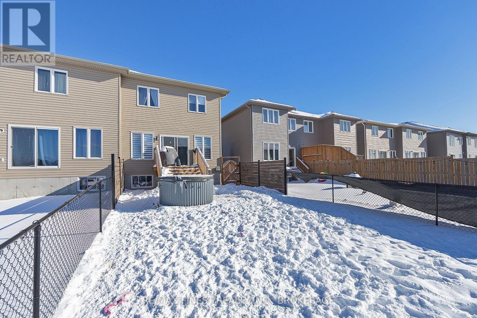 38 Tegan Court, Loyalist, Ontario  K0H 2H0 - Photo 10 - X12721908