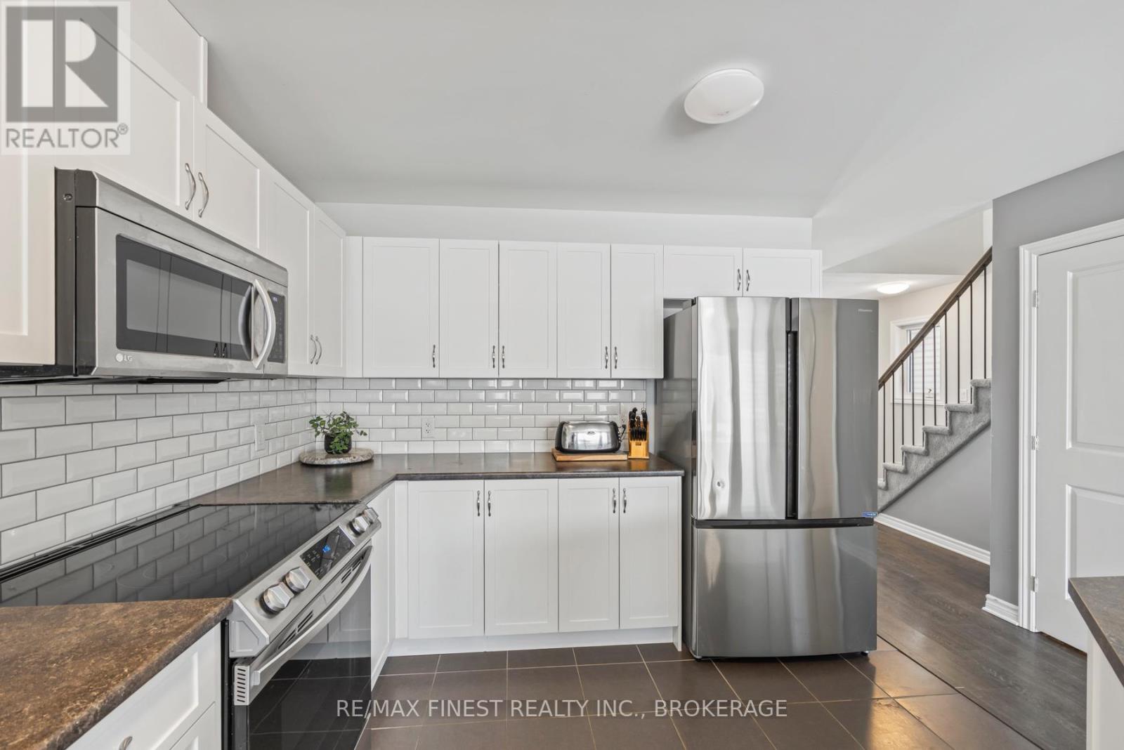 38 Tegan Court, Loyalist, Ontario  K0H 2H0 - Photo 19 - X12721908