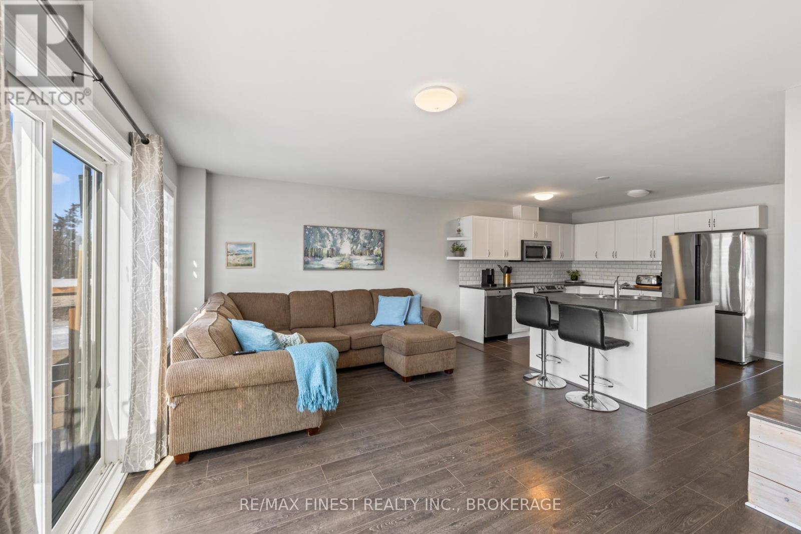 38 Tegan Court, Loyalist, Ontario  K0H 2H0 - Photo 22 - X12721908