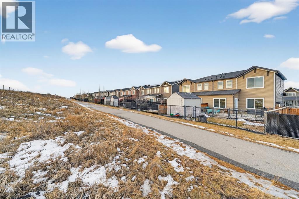 73 Fireside Cove, Cochrane, Alberta  T4C 0X3 - Photo 35 - A2278429