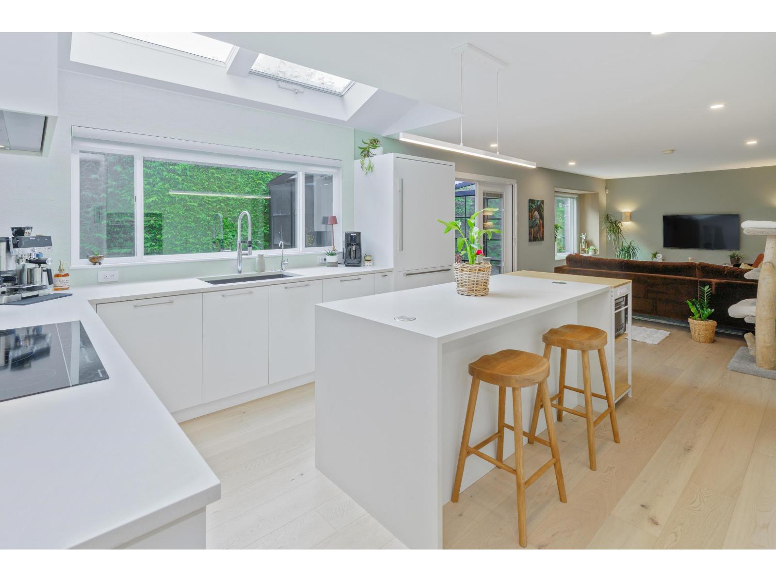 12752 Ocean Cliff Drive, Surrey, British Columbia  V4A 6G8 - Photo 15 - R3082345