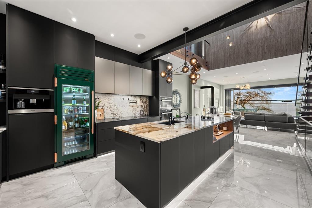 14555 Marine Drive, White Rock, British Columbia  V4B 1B5 - Photo 18 - R3081996