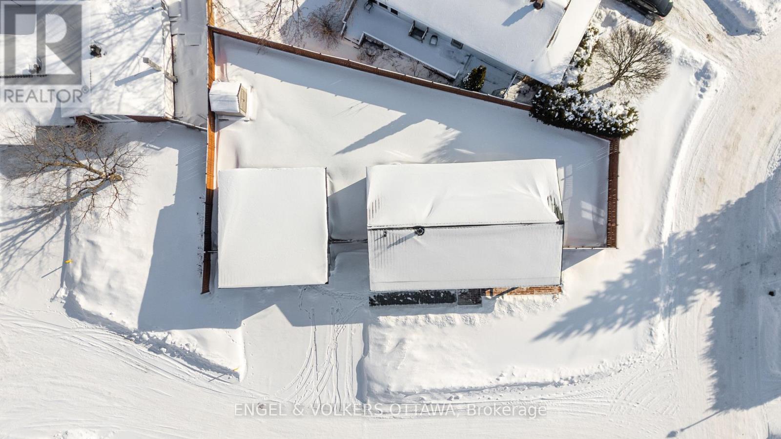 2 Davies Court, Ottawa, Ontario  K2L 1L6 - Photo 39 - X12721980