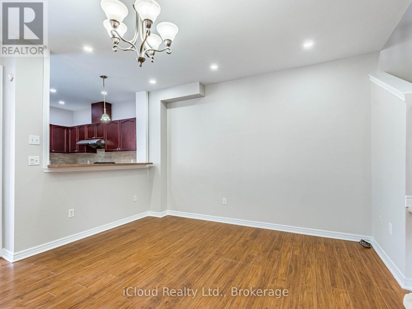 7333 Cork Tree Road, Mississauga, Ontario  L5N 8N9 - Photo 15 - W12647192