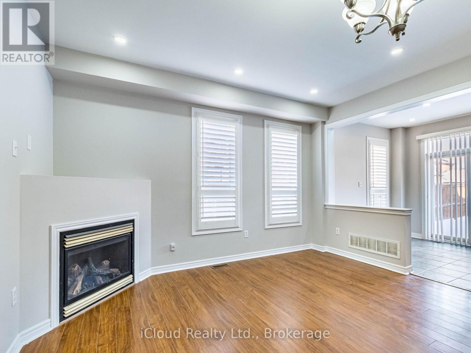 7333 Cork Tree Road, Mississauga, Ontario  L5N 8N9 - Photo 12 - W12647192