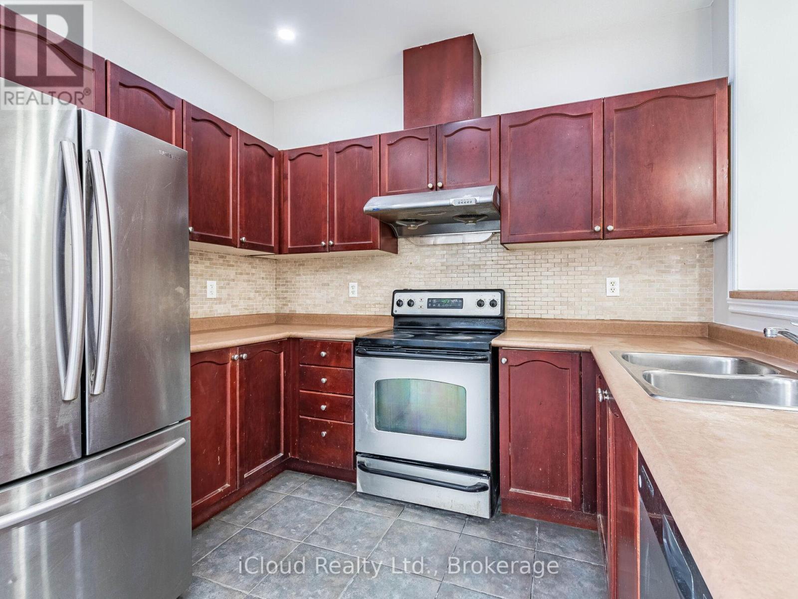 7333 Cork Tree Road, Mississauga, Ontario  L5N 8N9 - Photo 22 - W12647192