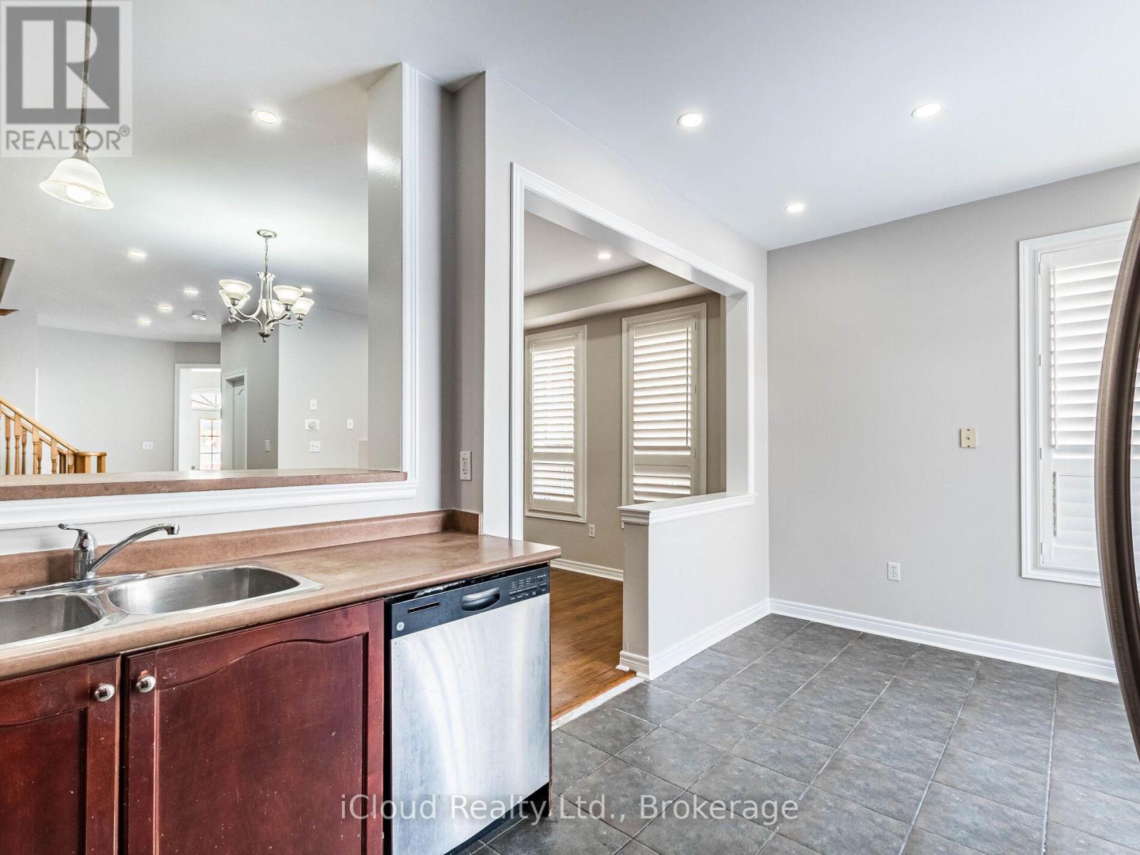 7333 Cork Tree Road, Mississauga, Ontario  L5N 8N9 - Photo 23 - W12647192