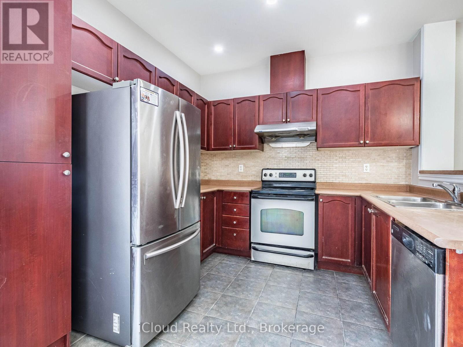 7333 Cork Tree Road, Mississauga, Ontario  L5N 8N9 - Photo 21 - W12647192