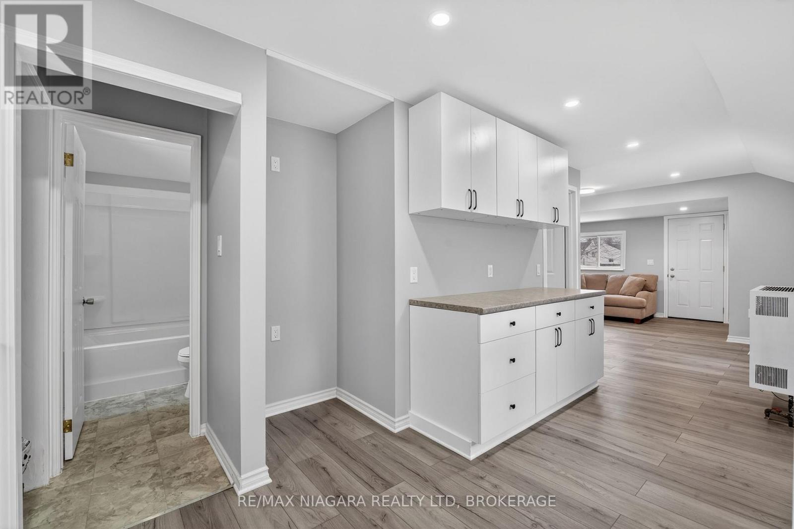 40 Longtent Avenue, Fort Erie, Ontario  L2A 1E3 - Photo 14 - X12721876