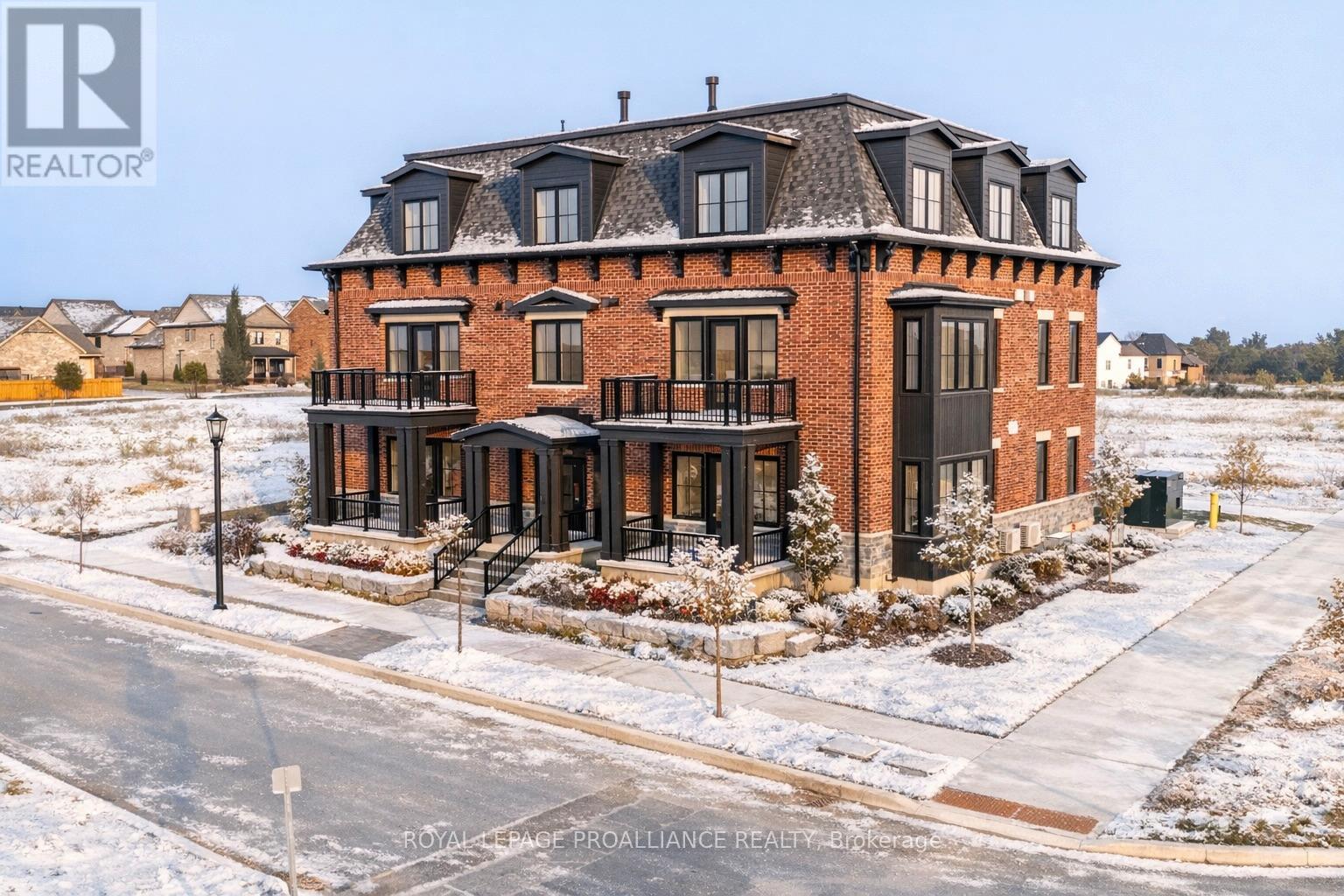 201 - 941 CHARLES WILSON PARKWAY, Cobourg, Ontario