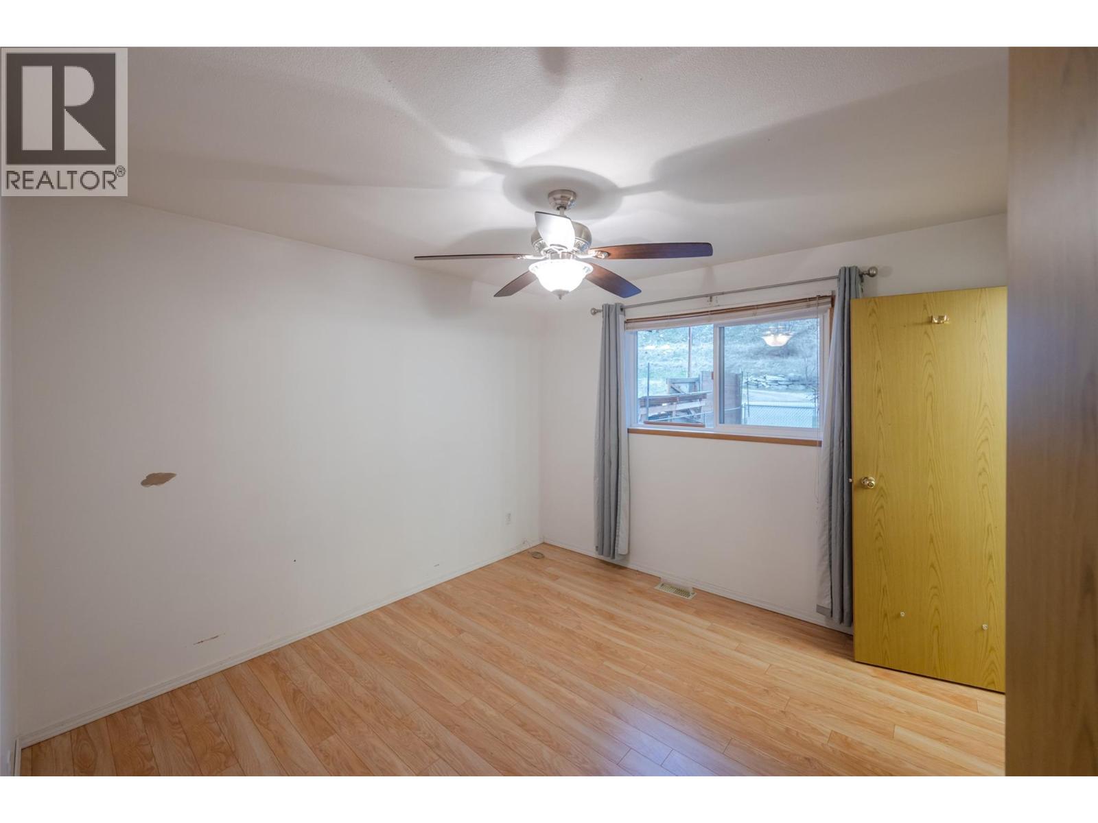 1334 Main Street, Okanagan Falls, British Columbia  V0H 1R4 - Photo 18 - 10373398