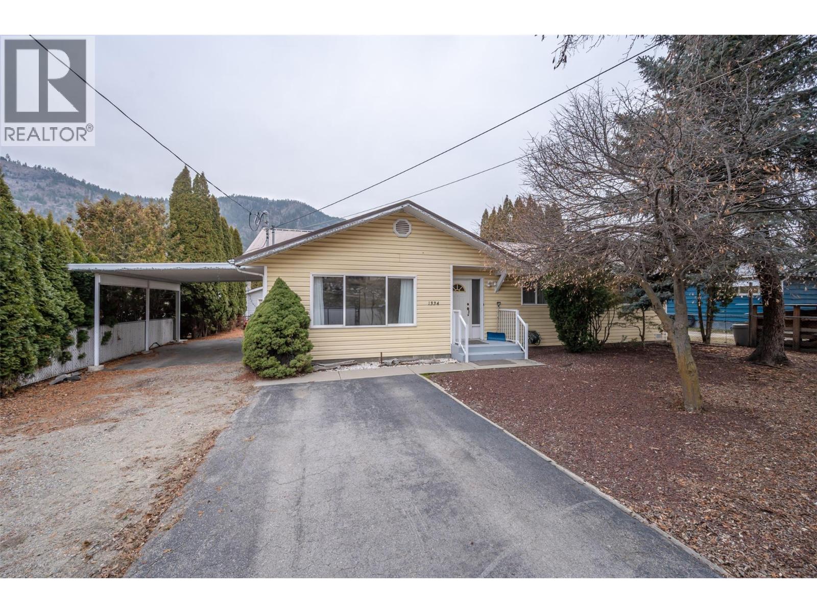 1334 Main Street, Okanagan Falls, British Columbia  V0H 1R4 - Photo 38 - 10373398