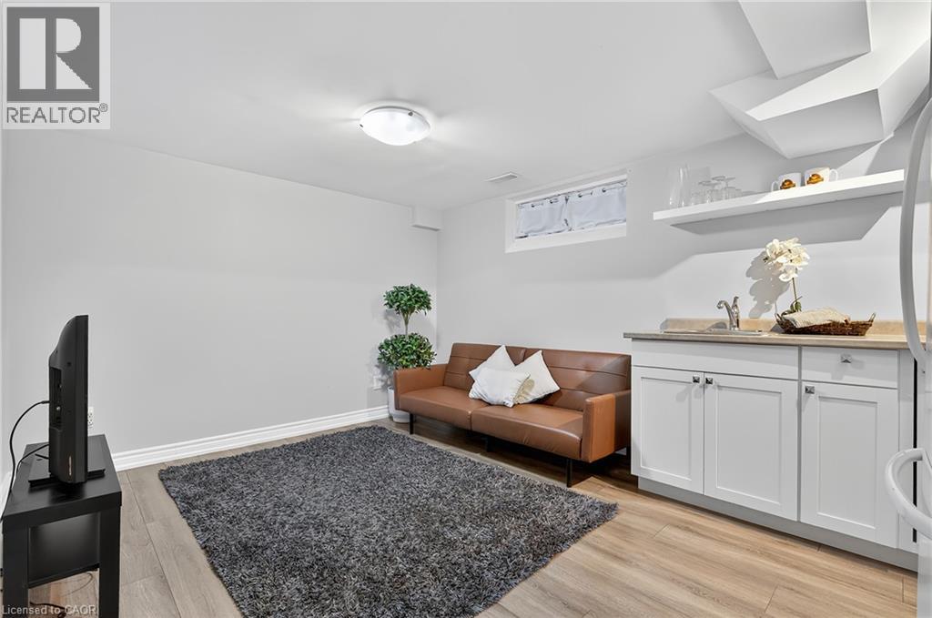 70 Cannes Street, Kitchener, Ontario  N2R 1V2 - Photo 29 - 40799750