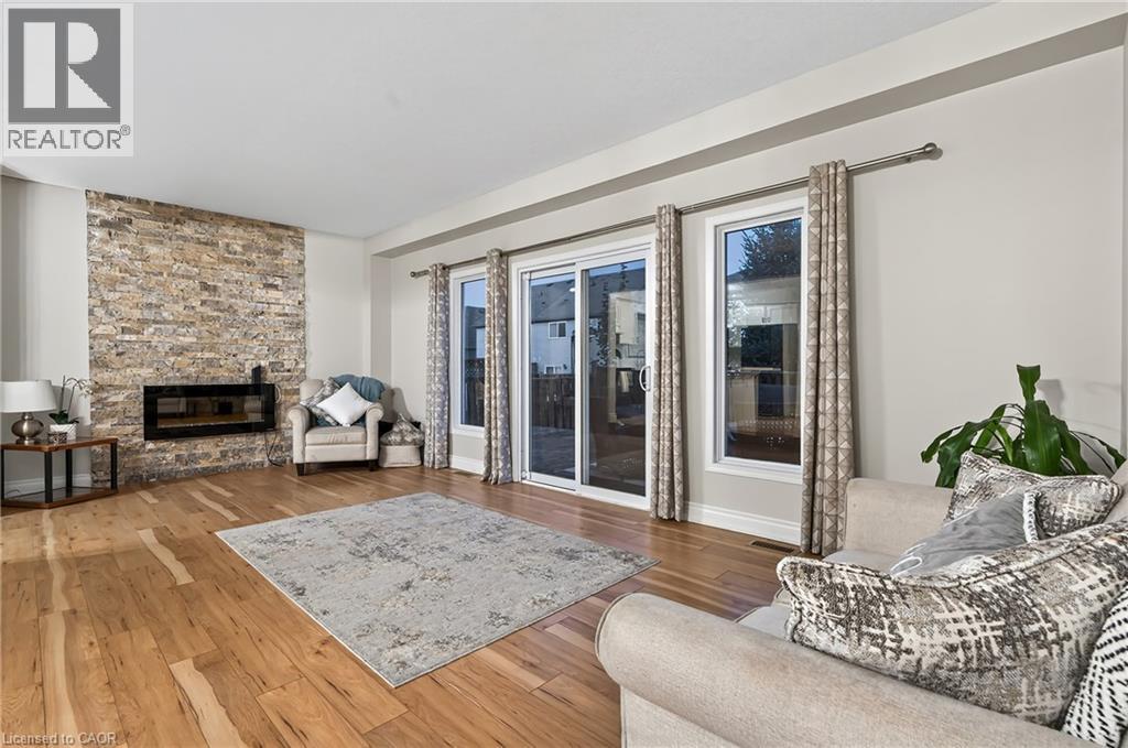 70 Cannes Street, Kitchener, Ontario  N2R 1V2 - Photo 5 - 40799750