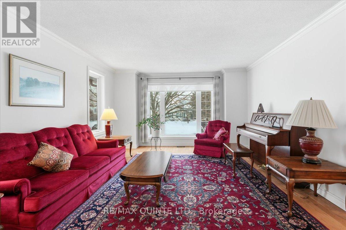 89 Westwind Crescent, Prince Edward County, Ontario  K0K 3L0 - Photo 6 - X12721862