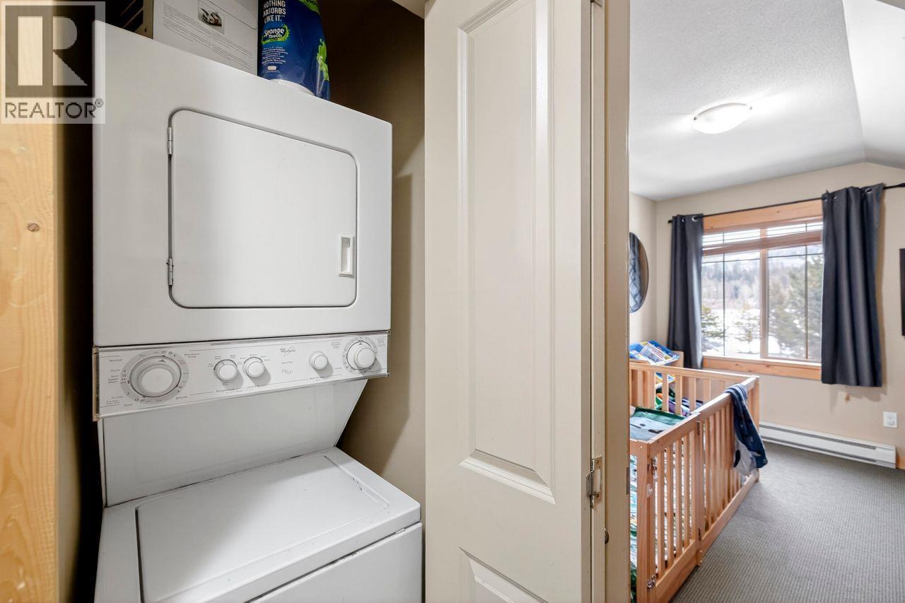 33 Rivermount Place, Fernie, British Columbia  V0B 1M7 - Photo 14 - 10373387